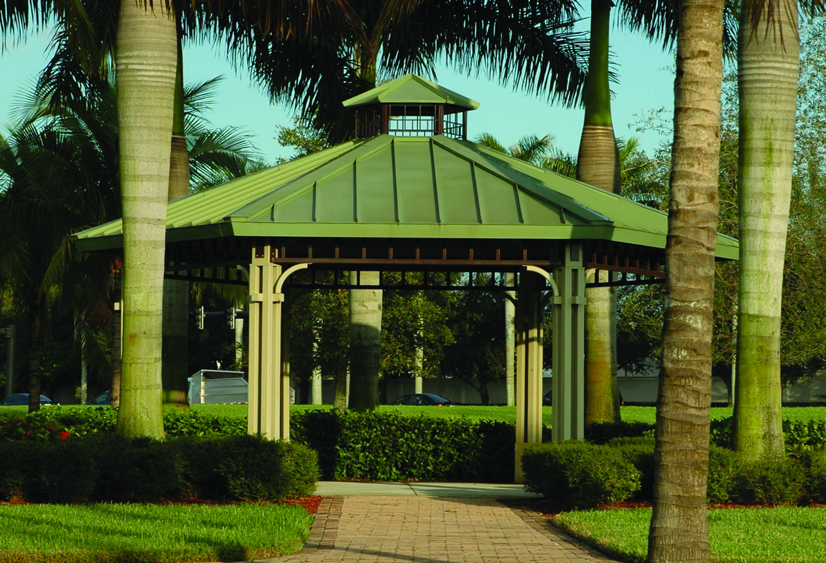 Craftsman Hexagon Shelter